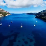 Rouda Bay 3* Mikros Gialos