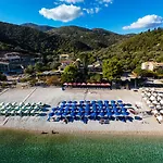 Rouda Bay 3* Mikros Gialos