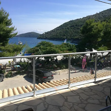 Rouda Bay 3*
