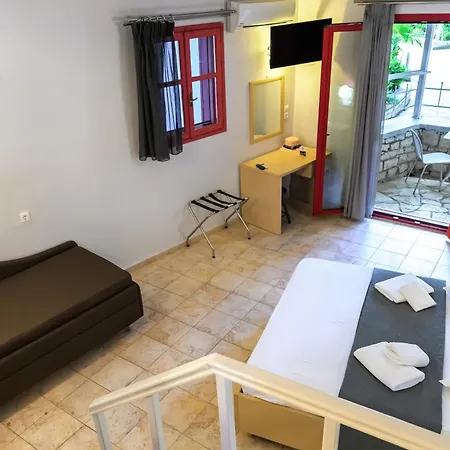 Hotel Rouda Bay 3*