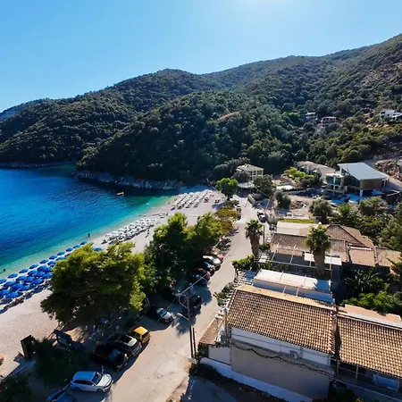 Rouda Bay Хотел
