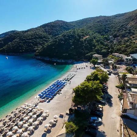 Rouda Bay Хотел