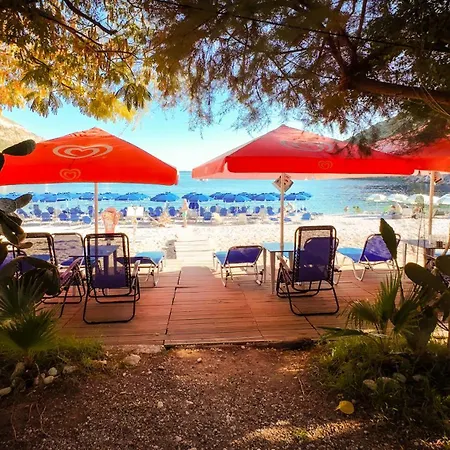 Rouda Bay 3* Mikros Gialos