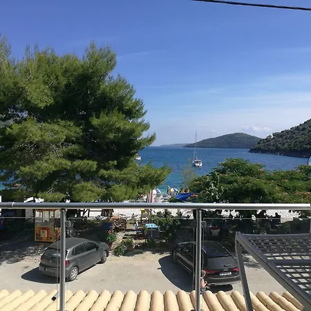 Rouda Bay
