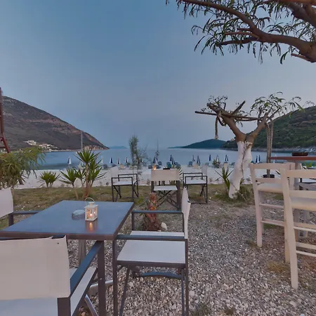 Rouda Bay Hotel Mikros Gialos
