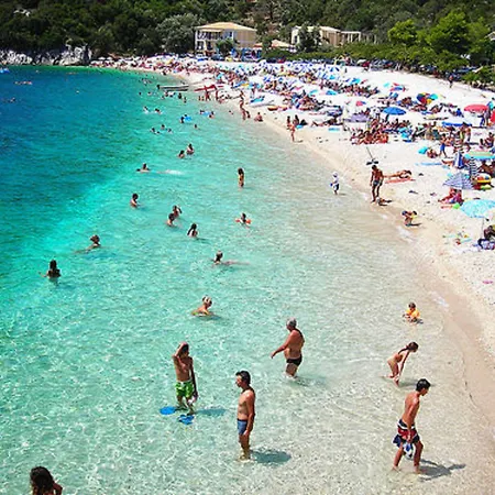 Хотел Rouda Bay