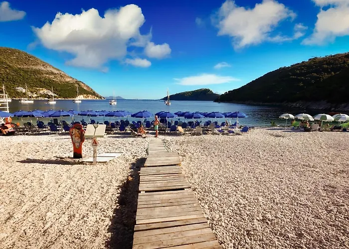 Rouda Bay 3* Mikros Gialos